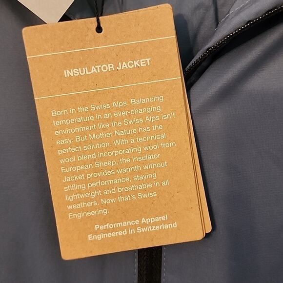 NEW On Insulator Water Repellent Hooded Jacket - Picture 10 of 14